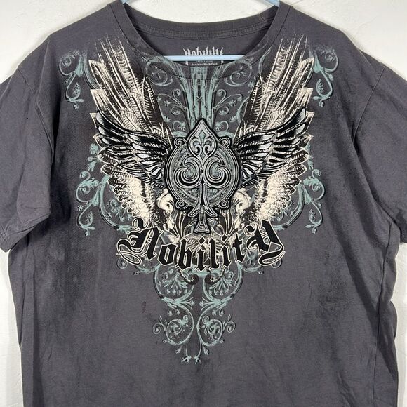 🔥🔥 NOBILITY Affliction Y2K Dark Gray Graphic Grunge Tee Men Size XL - EXCELLEN - Picture 1 of 10